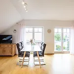 Apartment Traumhaus Mit Garten Reppenstedt