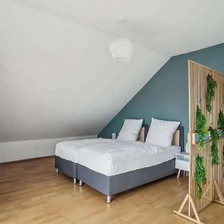 Apartment Traumhaus Mit Garten *