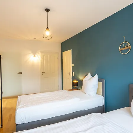Grosses Haus Fuer Gruppen Und Laengere Aufenthalte 210qm - 5 Sz, Garten, Bis 10 Personen