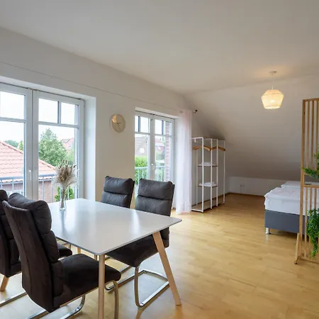 Apartament Traumhaus Mit Garten *