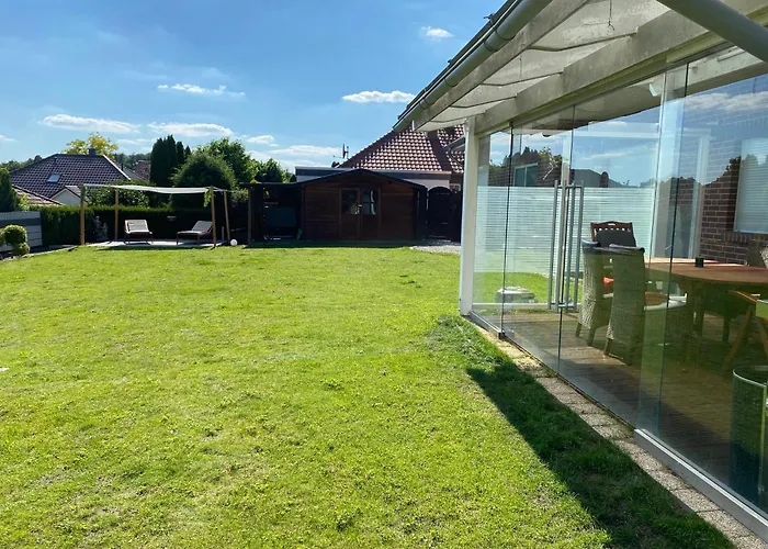 Traumhaus Mit Garten Апартаменты Reppenstedt