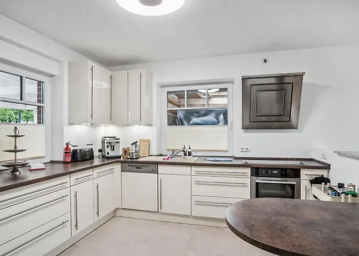 Traumhaus Mit Garten *